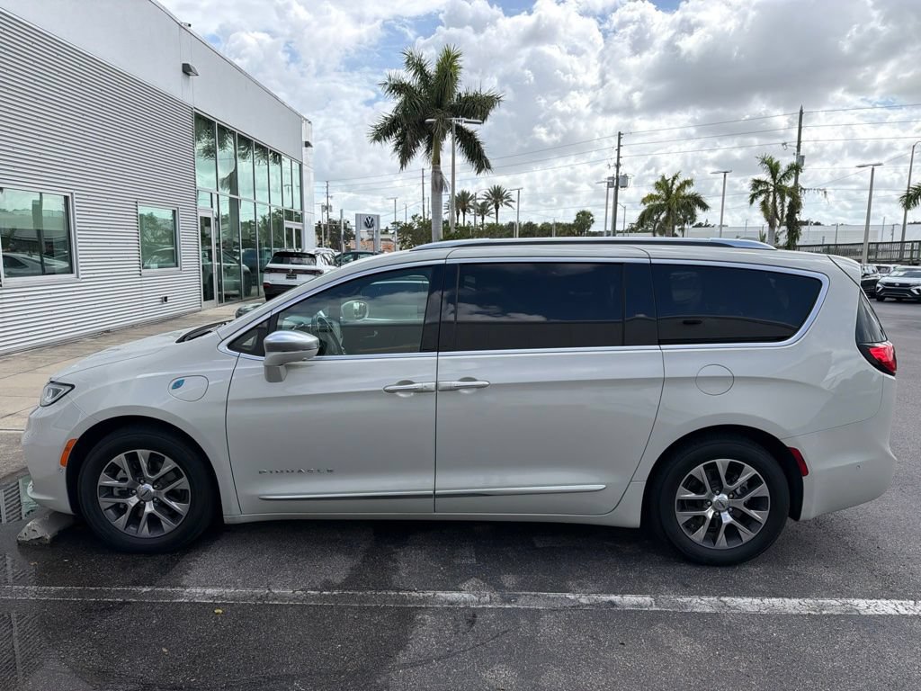 chrysler pacifica hybrid 2021 2C4RC1N72MR501347 image chrysler pacifica hybrid 2021 2C4RC1N72MR501347 image